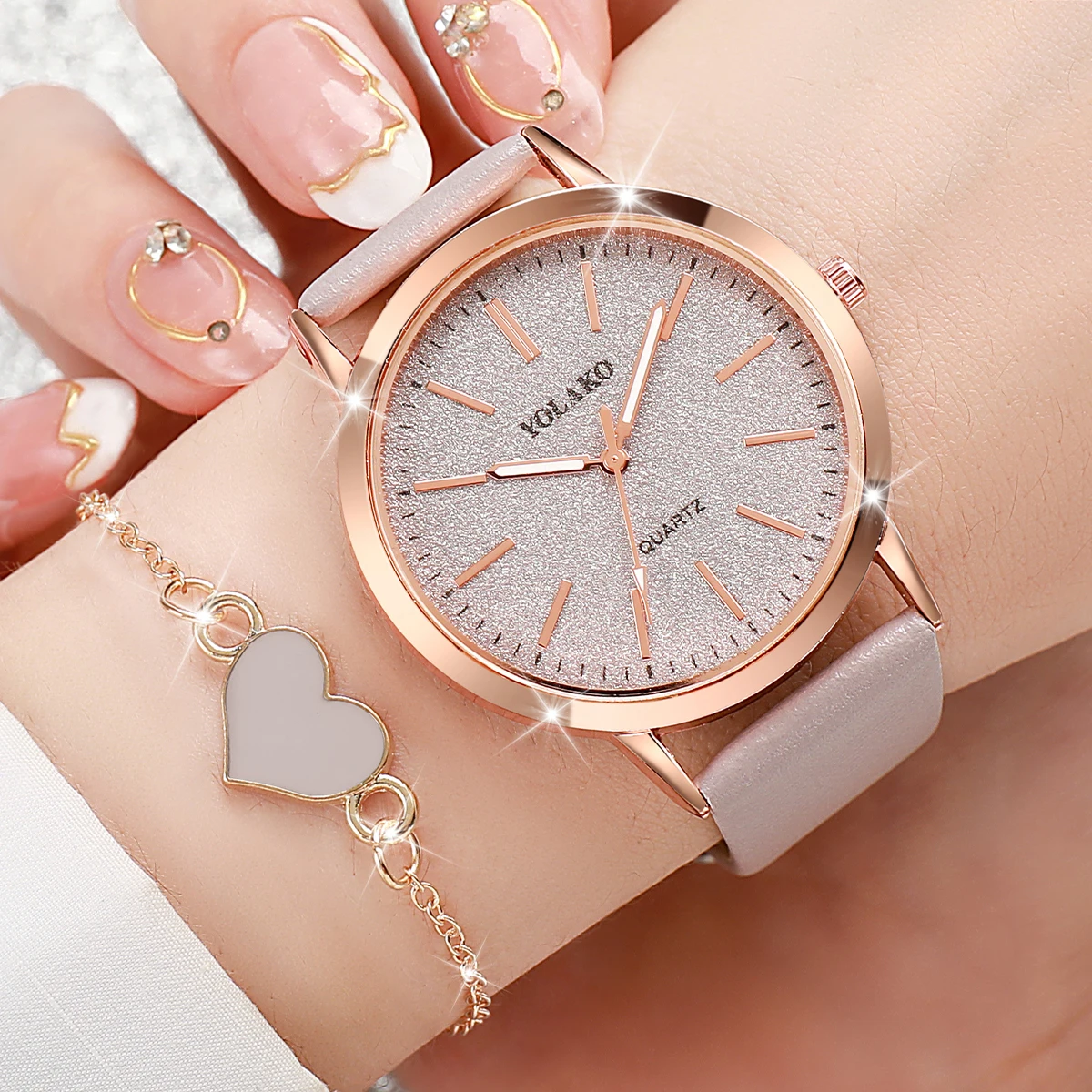 2 stks/set Mode Vrouwen Horlog - Open Heart Watch recensie en prijs