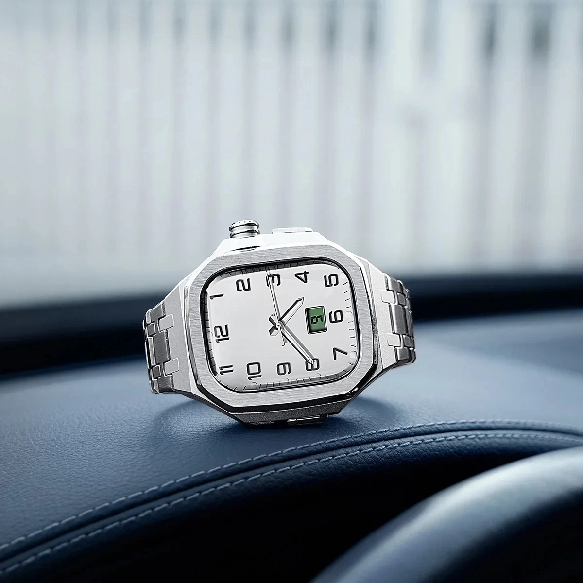 Luxe roestvrijstalen behuizing - Luxury Watch Kit recensie en prijs